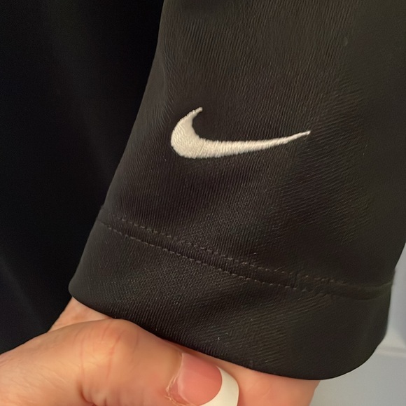 Nike golf dri-fit black three button golf shirt. - Picture 2 of 4